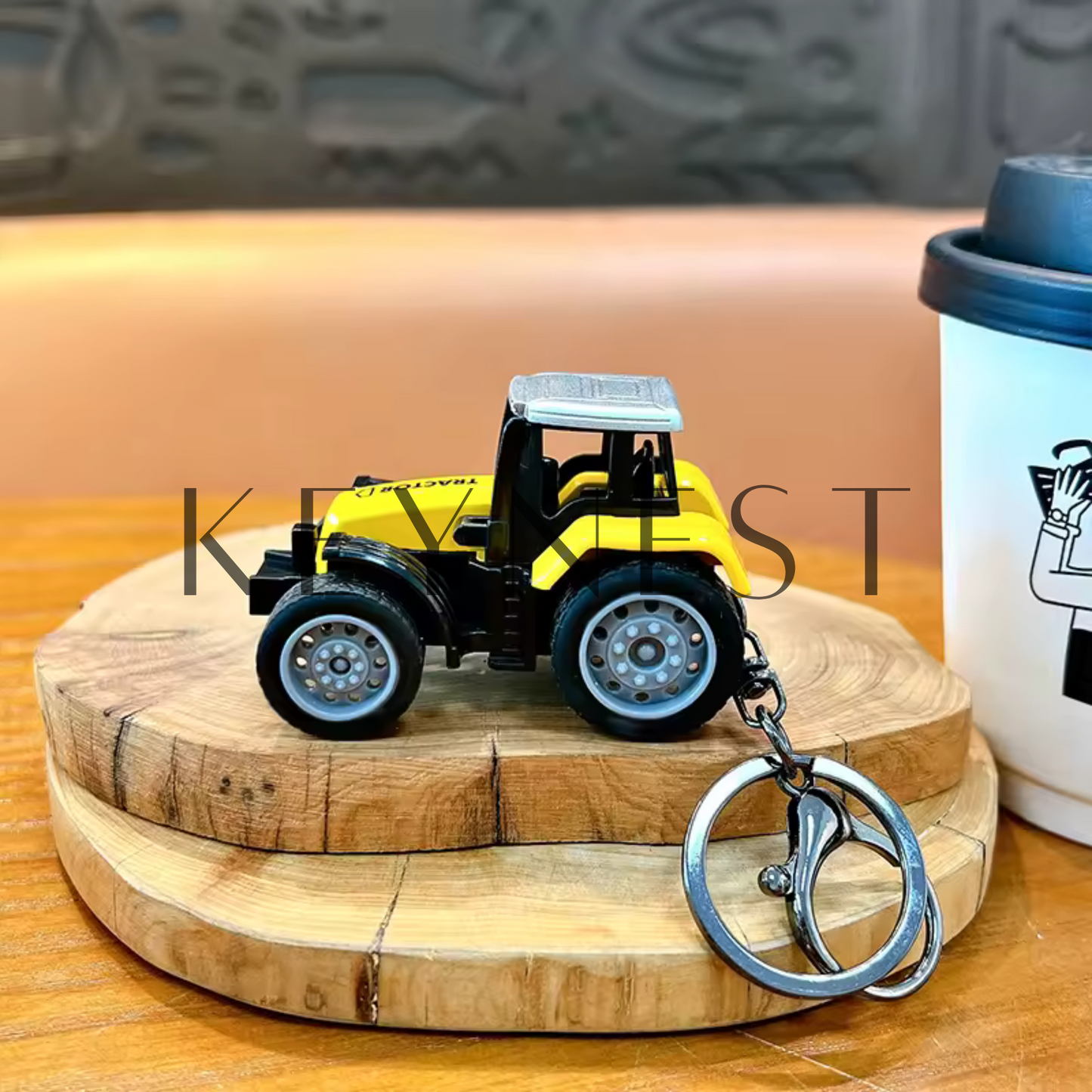 Porte-clé Tracteur – 4 couleurs au choix : rouge,bleu, vert, ou jaune 🚜
