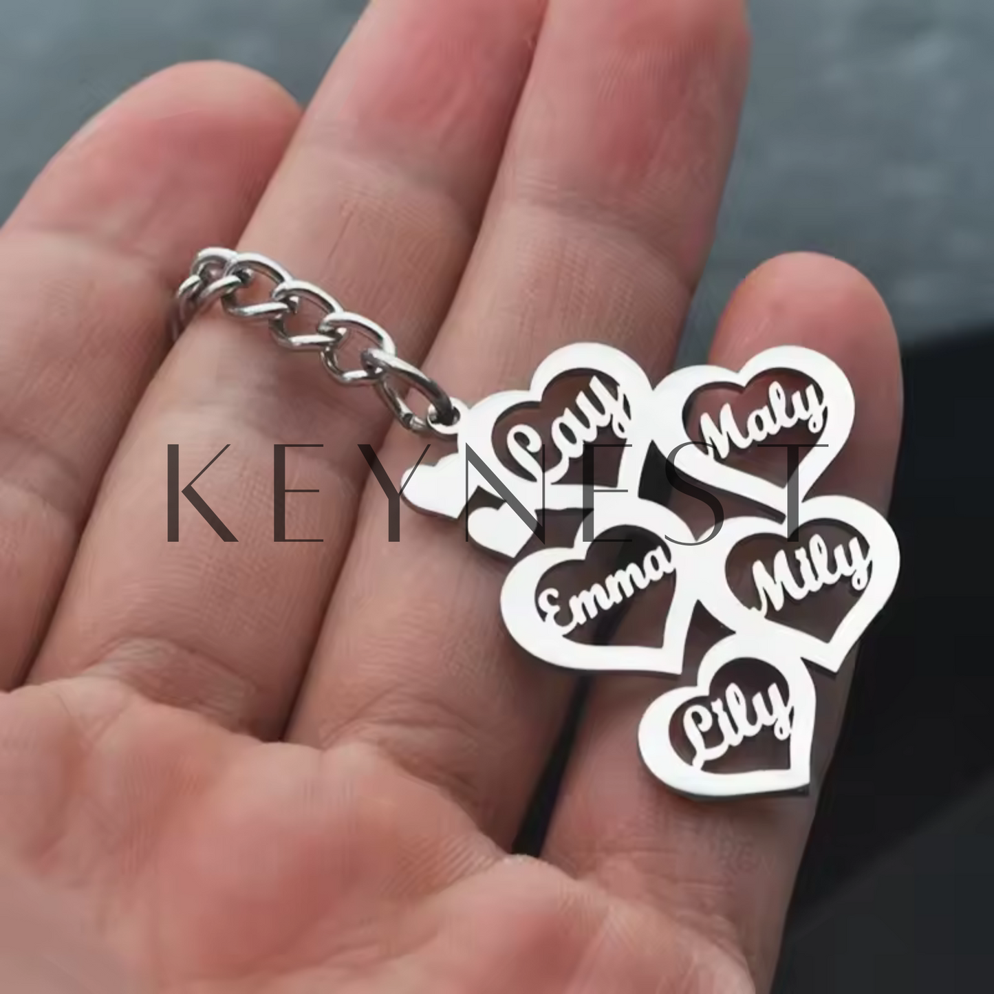 Porte-clé personnalisé avec cœur et prénoms (2 à 5 prénoms) ❤️🗝️