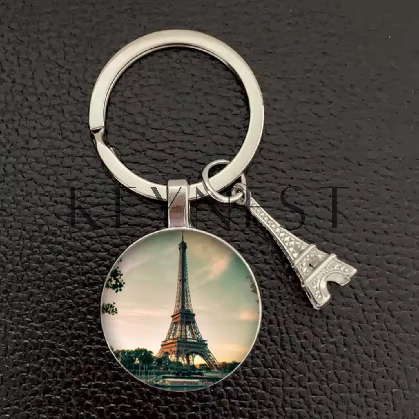 Porte-clés Tour Eiffel – 12 modèles disponibles pour une touche parisienne ✨