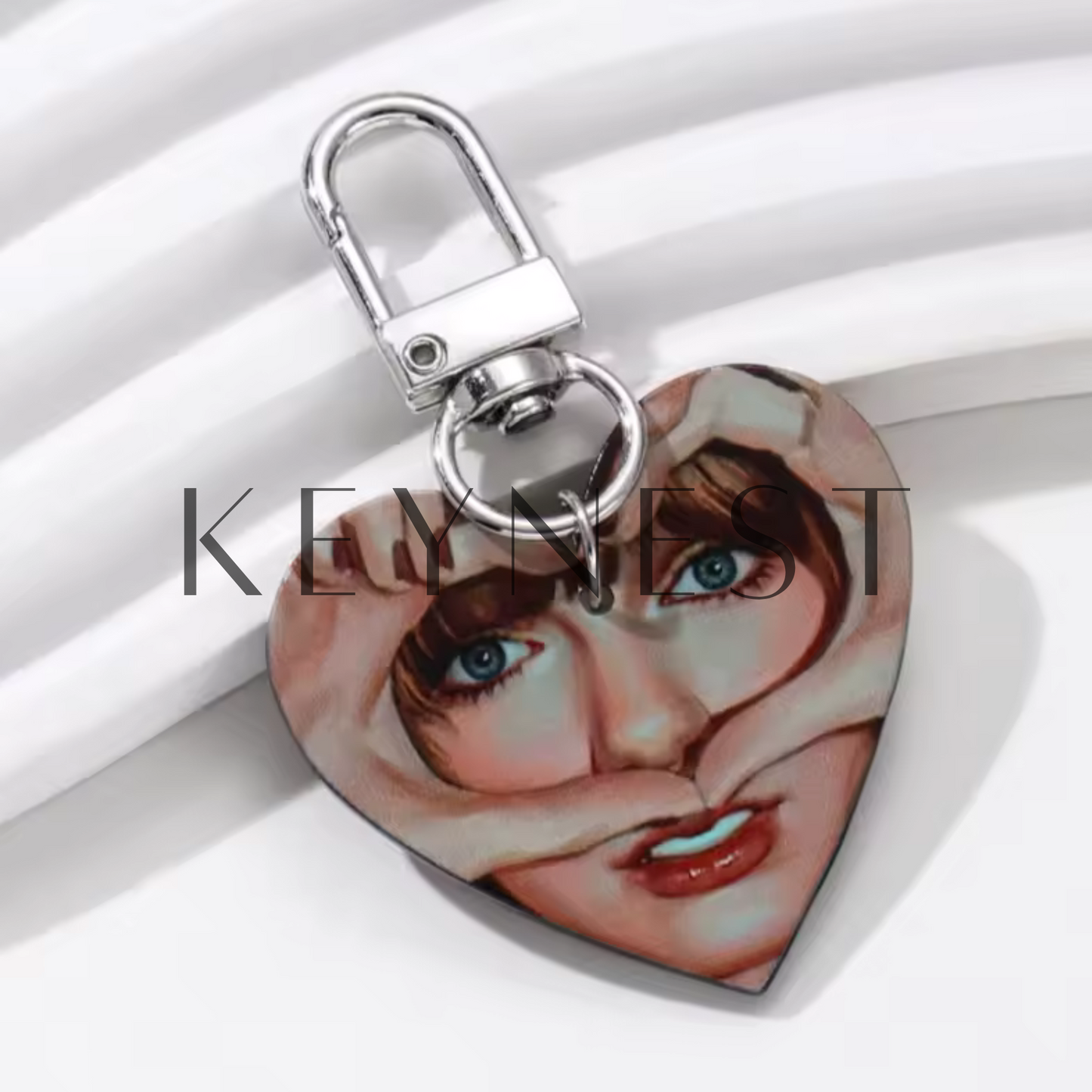 Porte-clé Taylor Swift – 7 Modèles Iconiques pour les Swifties !
