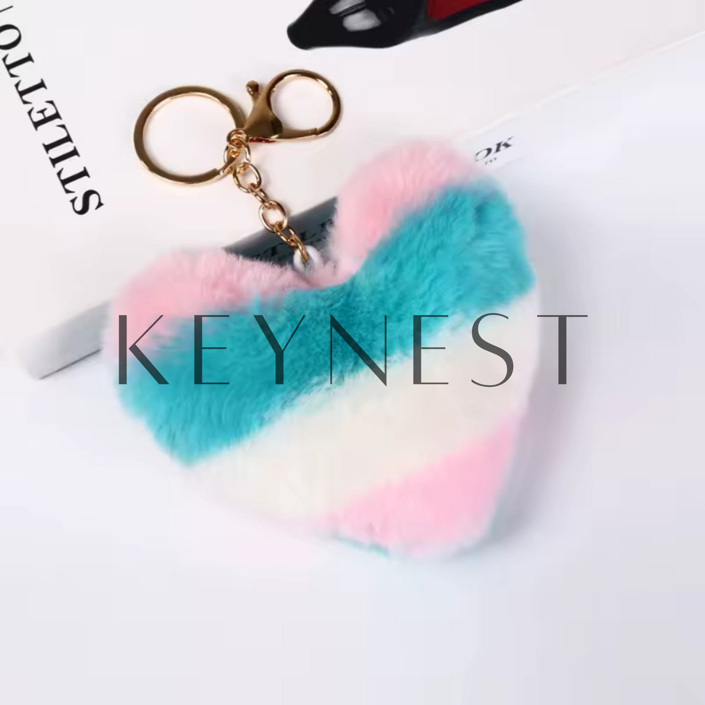 Porte-clé Pompon Cœur – 18 coloris tout doux à collectionner 💕🎀